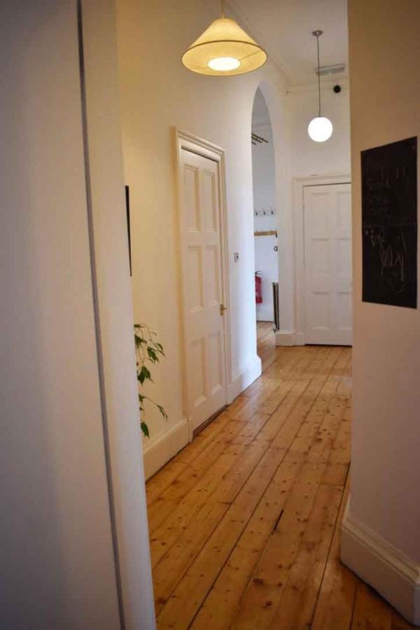 Traditional Apartment Oer The Meadows Edimburgo Esterno foto
